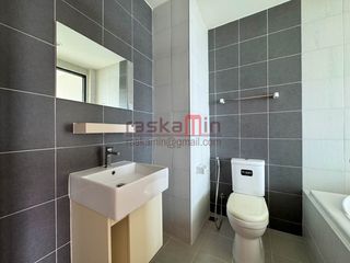 For sale 1 bed condo in Si Racha, Chonburi