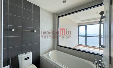 For sale 1 bed condo in Si Racha, Chonburi