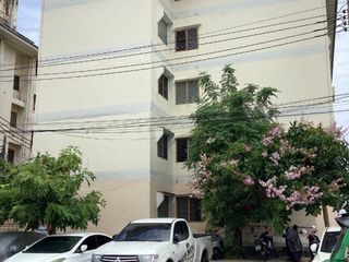 出售 1 卧室 公寓 在 Mueang Samut Prakan, Samut Prakan