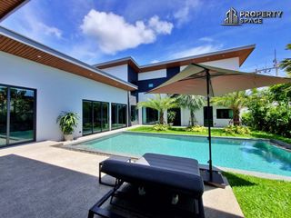 For sale 6 bedrooms villa in Bang Lamung, Chonburi