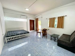 Haus zur Miete mit 4 Zimmer in Bang Lamung, Chonburi