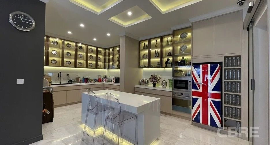 À vendre 4 chambres maison à Bang Phli, Samut Prakan
