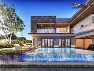 For sale 5 bedrooms villa in Bang Lamung, Chonburi