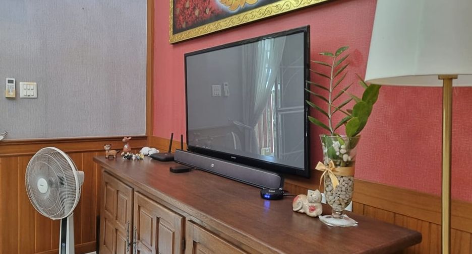 Villa zum Kauf mit 3 Zimmer in Bang Lamung, Chonburi