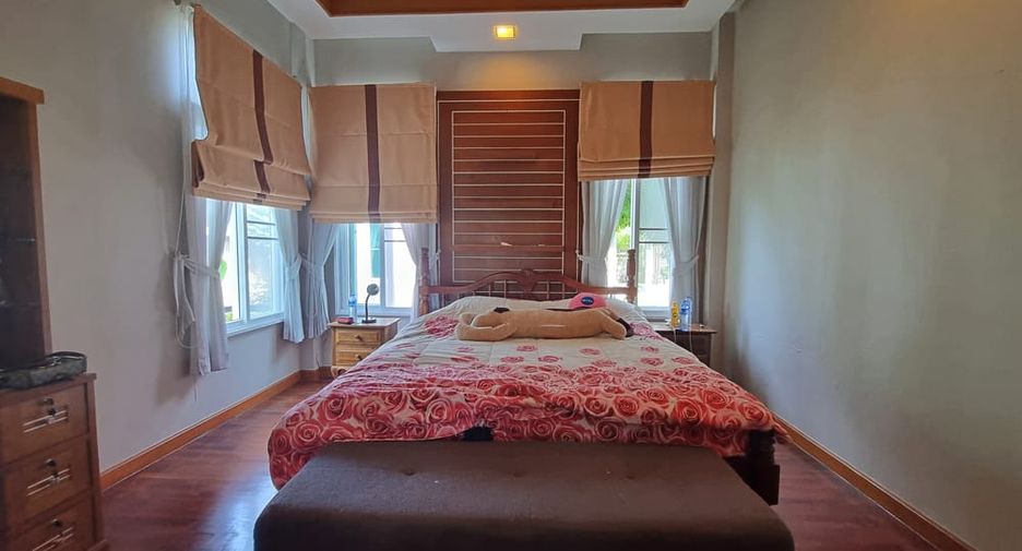 Villa zum Kauf mit 3 Zimmer in Bang Lamung, Chonburi