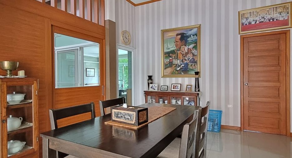 Villa zum Kauf mit 3 Zimmer in Bang Lamung, Chonburi