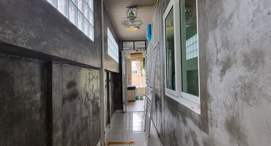 Villa zum Kauf mit 3 Zimmer in Bang Lamung, Chonburi