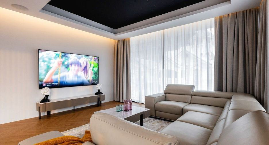 Villa en alquiler de 5 habitaciones en Jomtien, Pattaya