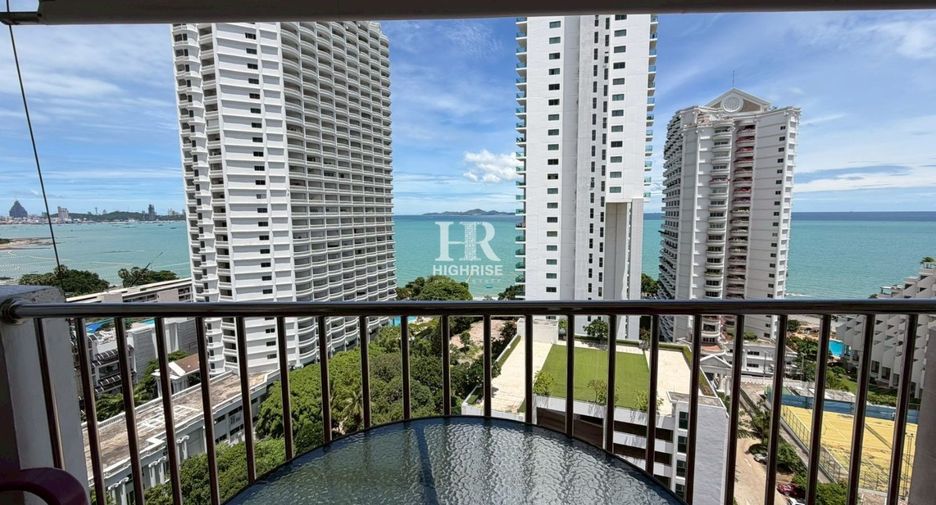 For sale studio condo in Bang Lamung, Chonburi