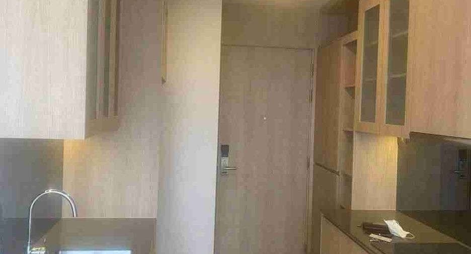 For sale and for rent 2 bedrooms condo in Khlong Toei, Bangkok