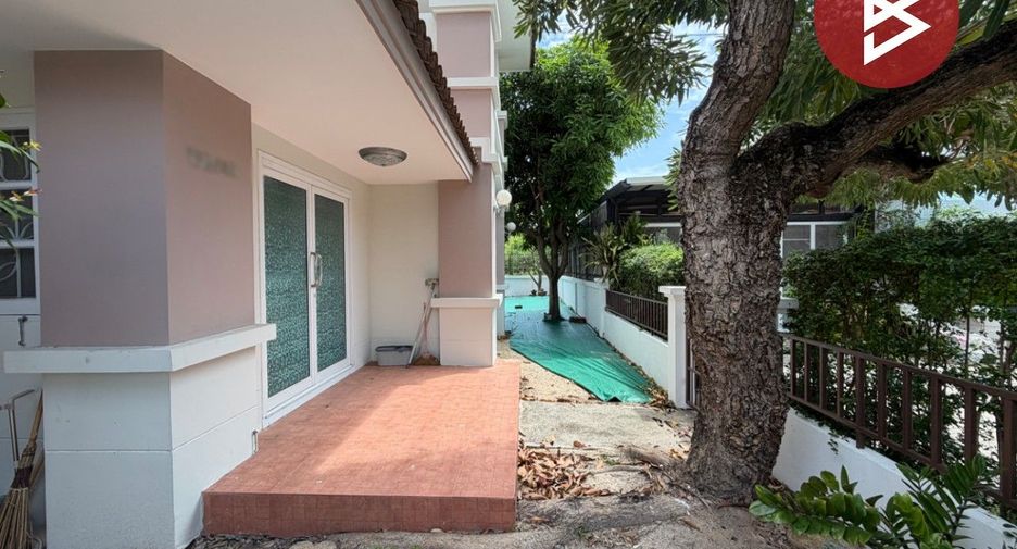 For sale 3 bedrooms house in Mueang Chon Buri, Chonburi