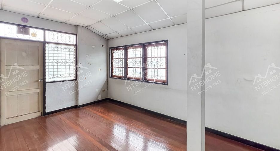 For sale 3 bedrooms house in Pak Kret, Nonthaburi