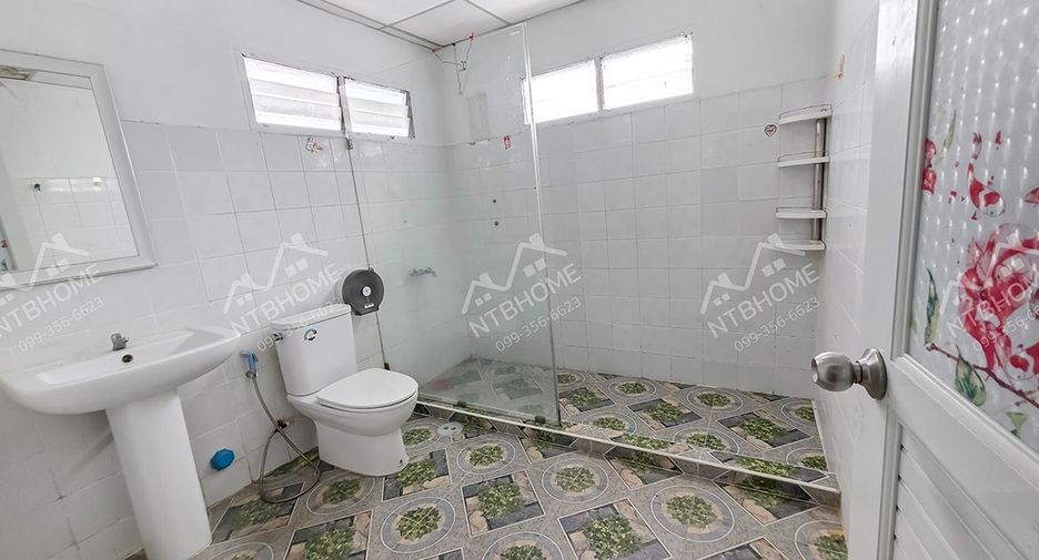 For sale 3 bedrooms house in Pak Kret, Nonthaburi