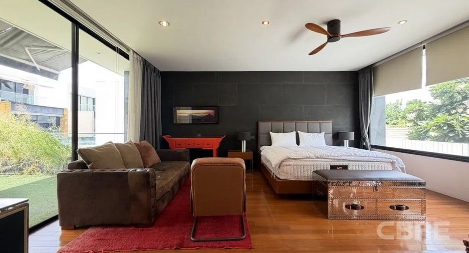 Casa en venta de 4 habitaciones en Bang Kapi, Bangkok