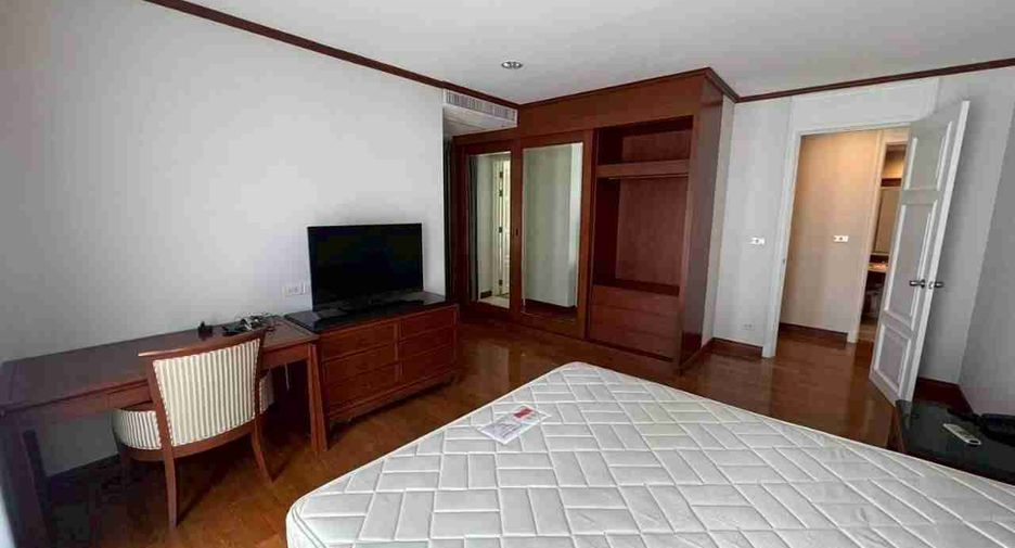 Wohnung zur Miete mit 2 Zimmer in Khlong Toei, Bangkok