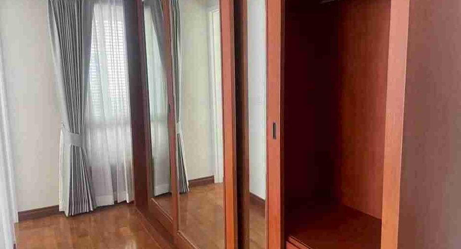 Wohnung zur Miete mit 2 Zimmer in Khlong Toei, Bangkok
