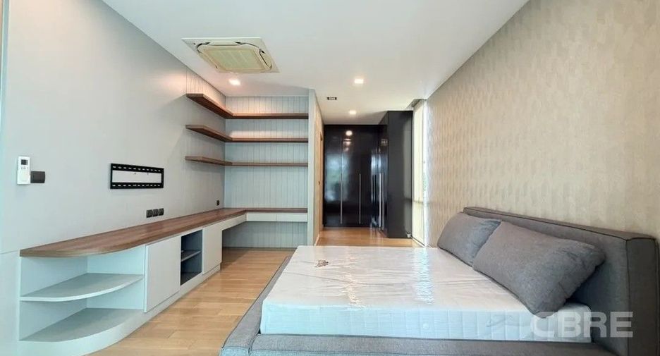 À louer et à vendre 4 chambres maison à Bueng Kum, Bangkok