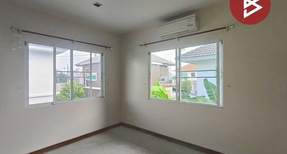 À vendre 3 chambres maison à Lat Krabang, Bangkok