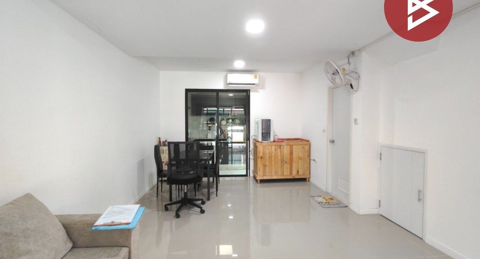 For sale 3 bedrooms townhouse in Bang Phli, Samut Prakan