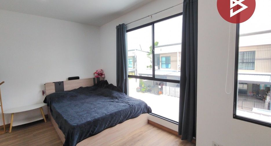 For sale 3 bedrooms townhouse in Bang Phli, Samut Prakan