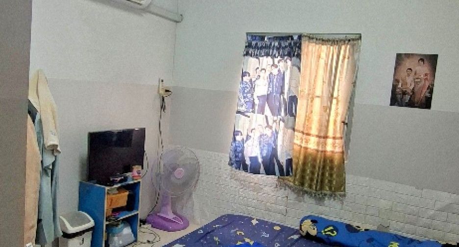 For sale 2 bedrooms townhouse in Mueang Chon Buri, Chonburi