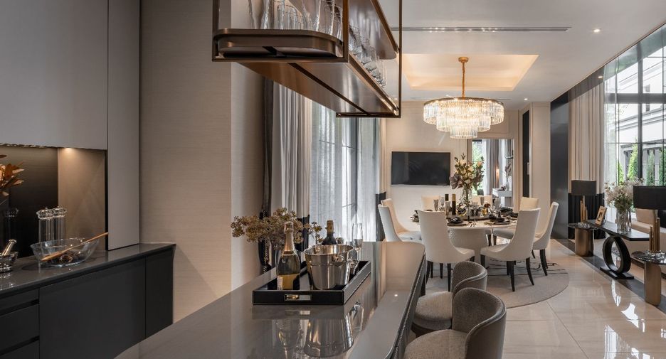 Haus zum Kauf mit 4 Zimmer in Saphan Sung, Bangkok