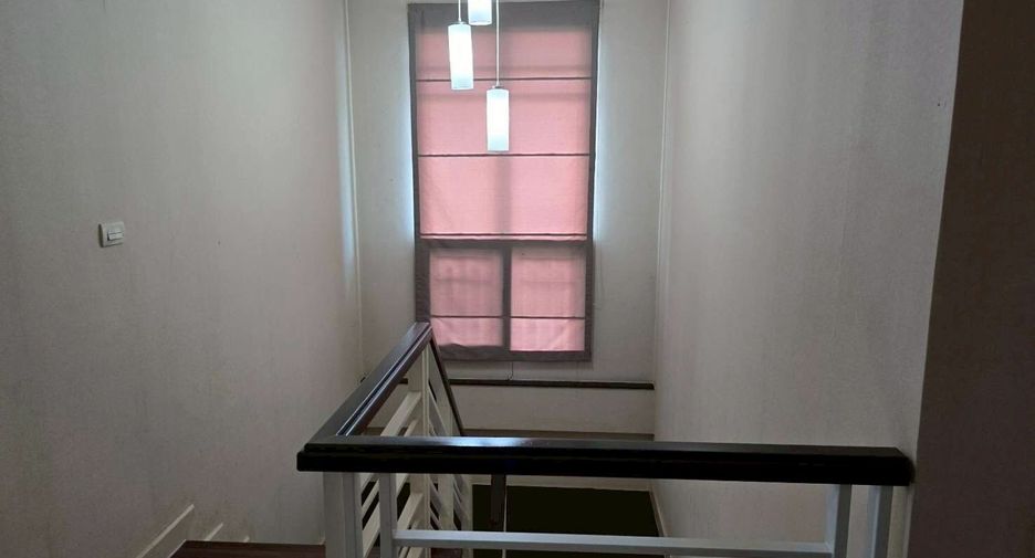 À vendre 3 chambres maison à Khlong Sam Wa, Bangkok
