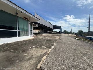 For rent 2 bedrooms warehouse in Bang Bua Thong, Nonthaburi