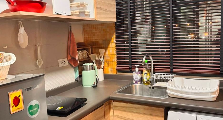 For rent 1 bed condo in Yan Nawa, Bangkok