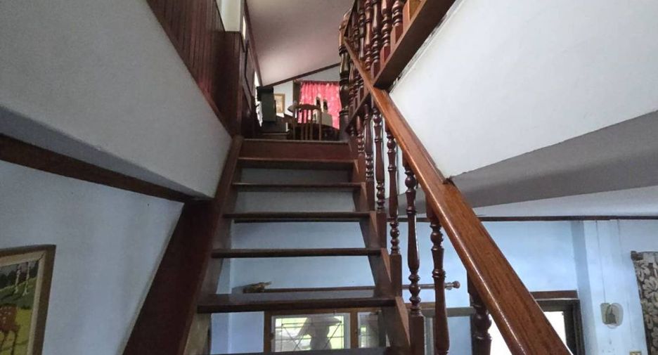 Haus zum Kauf mit 3 Zimmer in Phra Khanong, Bangkok