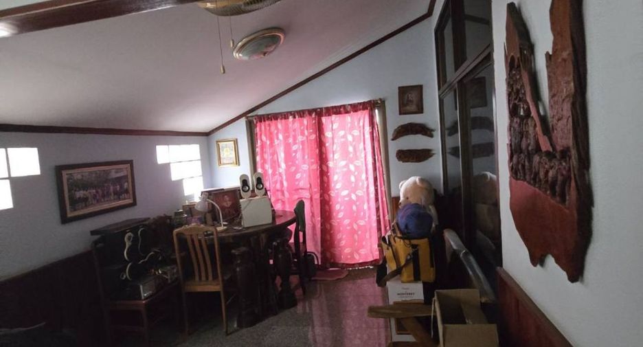 Haus zum Kauf mit 3 Zimmer in Phra Khanong, Bangkok