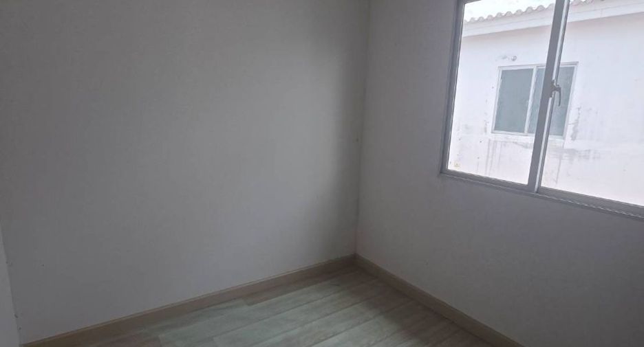Haus zum Kauf mit 3 Zimmer in Bang Phli, Samut Prakan