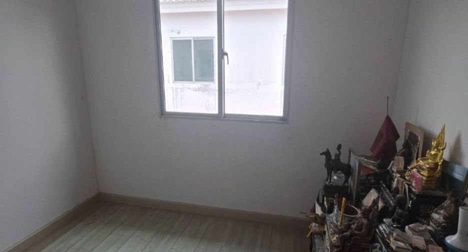 Haus zum Kauf mit 3 Zimmer in Bang Phli, Samut Prakan
