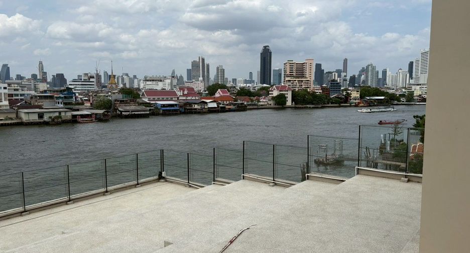 For rent retail Space in Khlong San, Bangkok