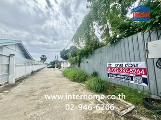 Terreno en venta en Phra Samut Chedi, Samut Prakan