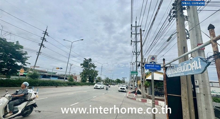 Terreno en venta en Phra Samut Chedi, Samut Prakan