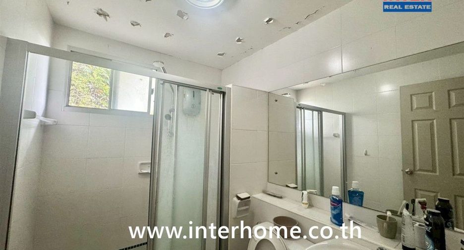 Haus zum Kauf mit 4 Zimmer in Bang Yai, Nonthaburi