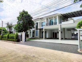 Haus zur Miete und zum Kauf mit 5 Zimmer in Lat Krabang, Bangkok