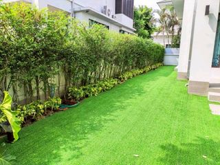 Haus zur Miete und zum Kauf mit 5 Zimmer in Lat Krabang, Bangkok
