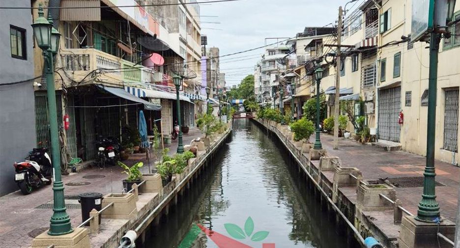 Local comercial en venta de 4 habitaciones en Phra Nakhon, Bangkok