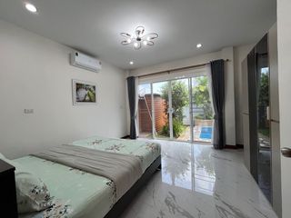 Villa en alquiler de 3 habitaciones en Mueang Krabi, Krabi