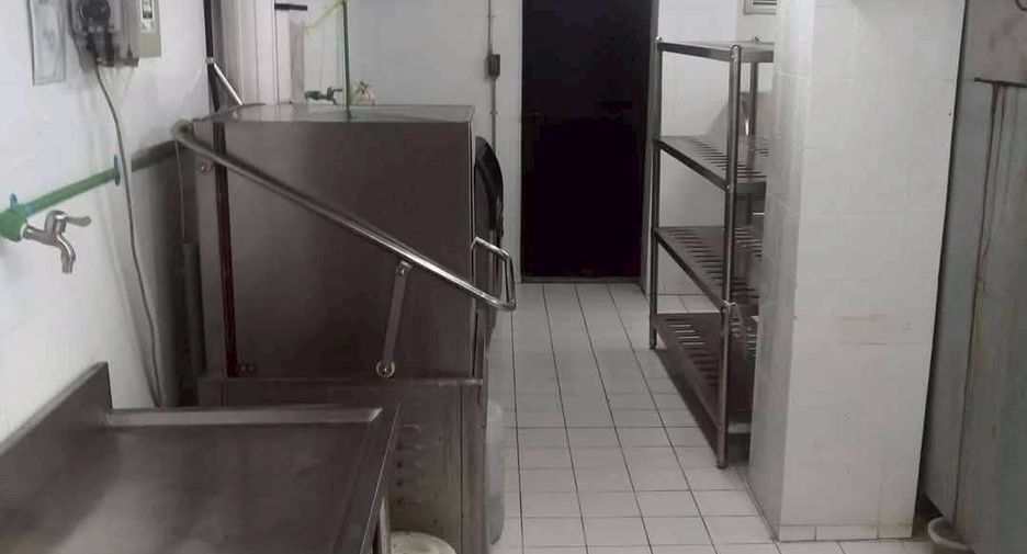 Gewerbefläche zur Miete in Watthana, Bangkok