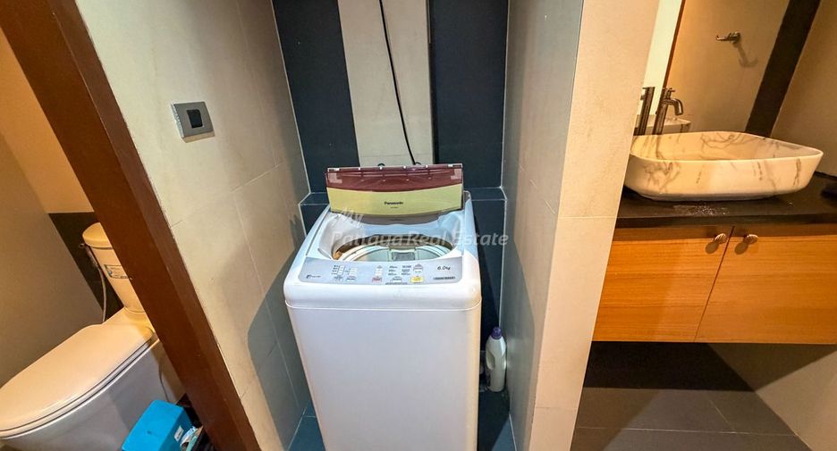 For sale 2 bedrooms condo in Bang Lamung, Chonburi