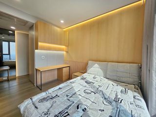 Condo en alquiler de 3 habitaciones en Bang Phli, Samut Prakan
