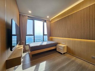 Condo en alquiler de 3 habitaciones en Bang Phli, Samut Prakan