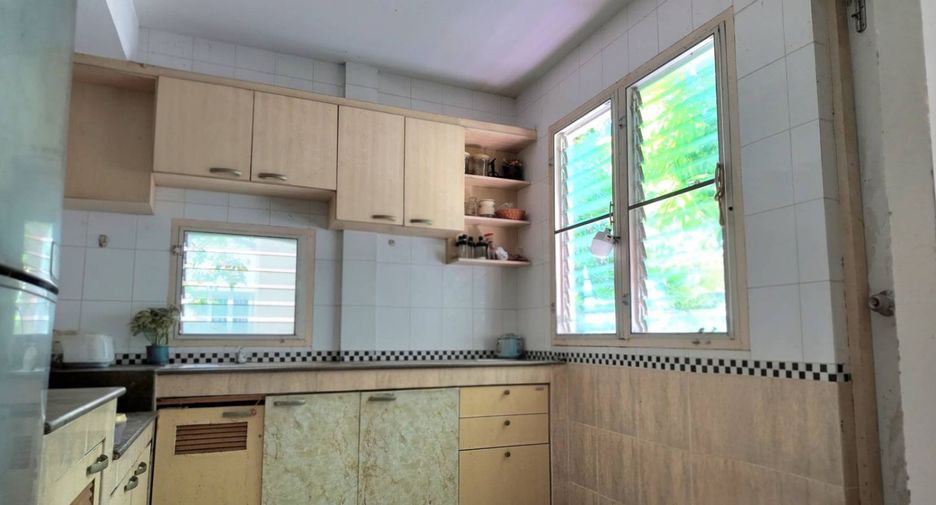 For sale 3 bedrooms house in Bang Phli, Samut Prakan