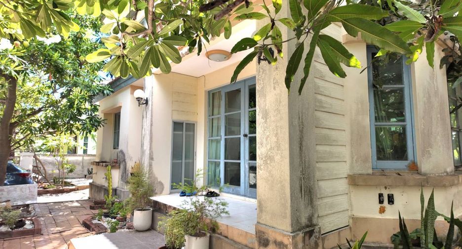 For sale 3 bedrooms house in Bang Phli, Samut Prakan