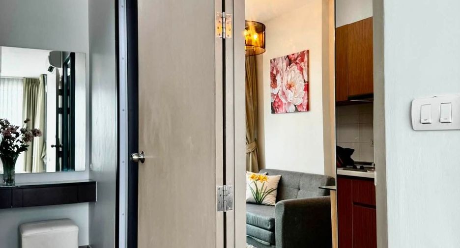 For rent 1 bed condo in Phaya Thai, Bangkok