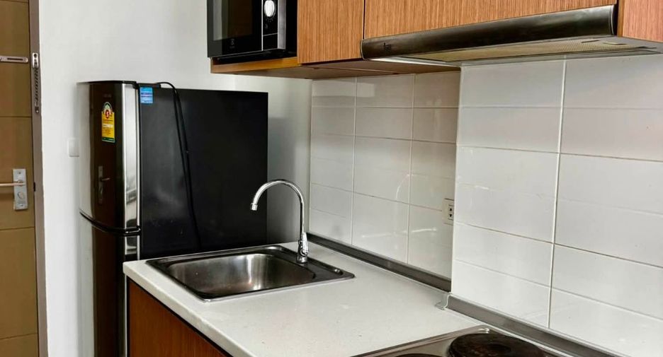 For rent 1 bed condo in Phaya Thai, Bangkok