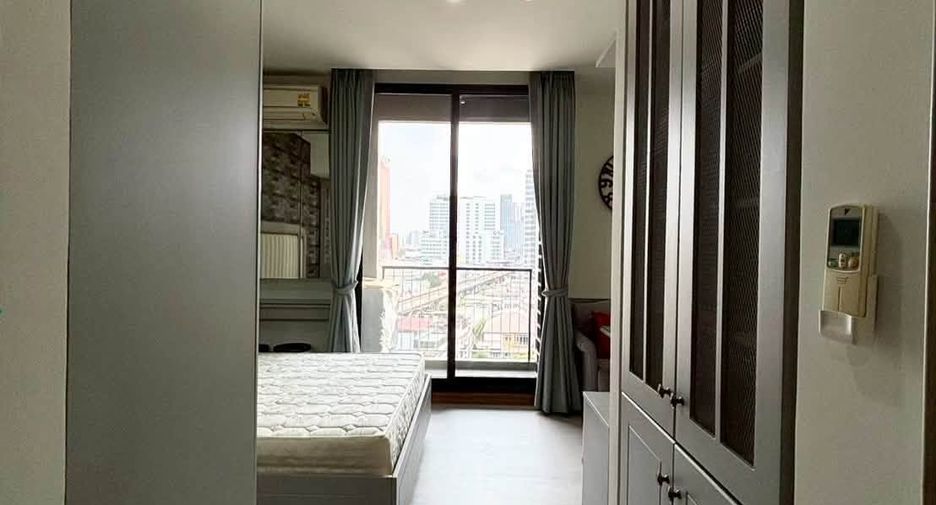 Condo en alquiler de 1 habitaciones en Phaya Thai, Bangkok